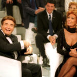 20000511-MILANO-SPE: RAI:  " 1000 DI QUESTI GIORNI " .    Sofia Loren (D) e Paolo Limiti durante la trasmissione  " 1000 di questi giorni "  andata in onda ieri sera su Raiuno.     ANSA / PAL