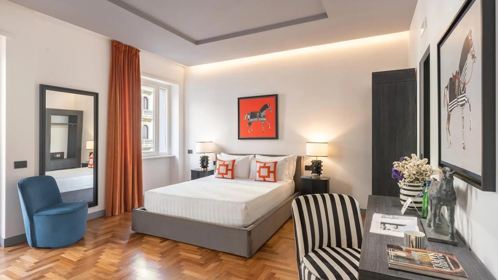 4 Hotel sul Lungomare Caracciolo a Napoli da Valutare