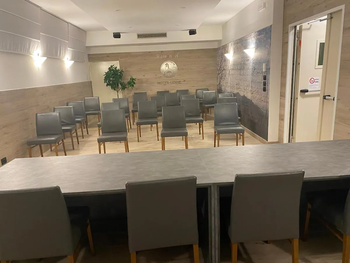 4 Hotel Centrali vicino Casa della Contadinanza che Vale la Pena