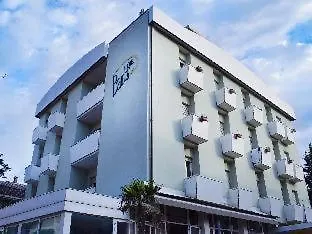 15 Hotel per Famiglie a Marina Centro per Vacanze Senza Stress